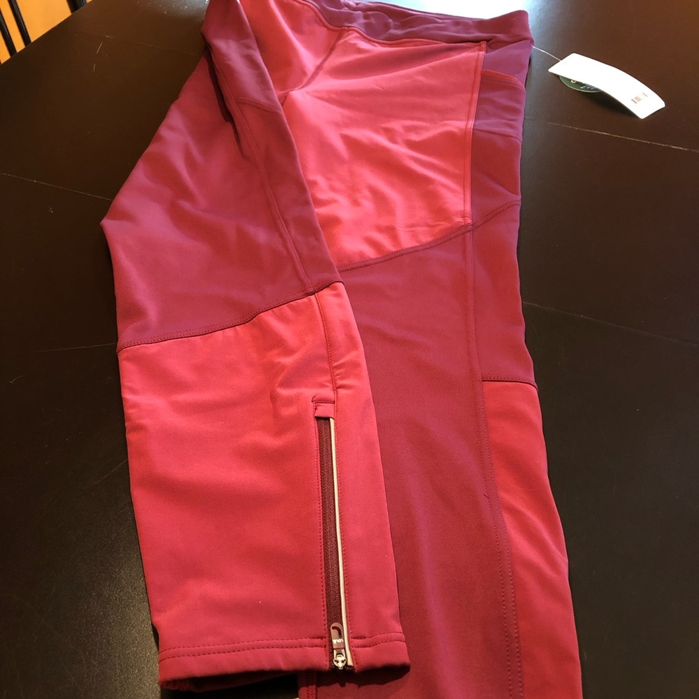 Lolë lined leggings. NWT